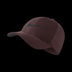 Nike Golf Hat